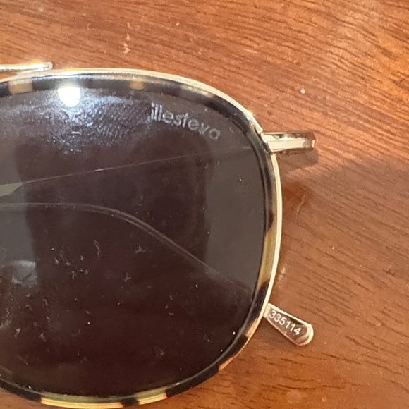 Illesteva Gold and Brown Sunglasses